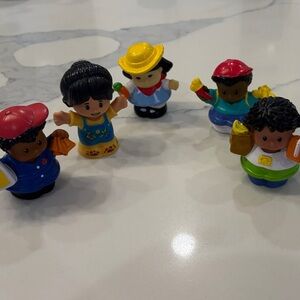 Lot of 5 Fisher Price Little People